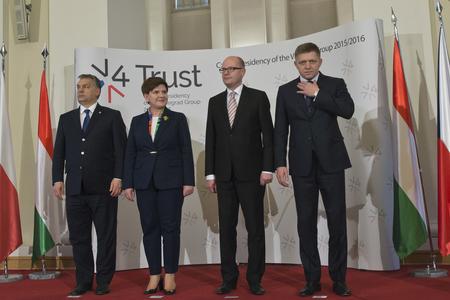 l-r: Hungarian PM Viktor Orban, Polish PM Beata Szydlo, Czech PM Bohuslav Sobotka and Slovak PM Robert Fico