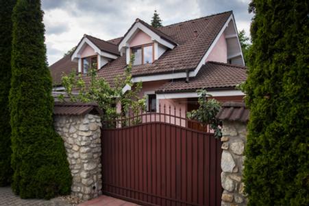 The house in Limbach where Ľuboš Kosík lives. 