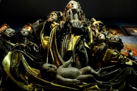 Anonymous Viennese or Bratislaav sculptor (perhaps Hans Kamensetzer): Adoraiton of the Lord (so-called Nativity Scene from Hlohovec) Around 1480-1490