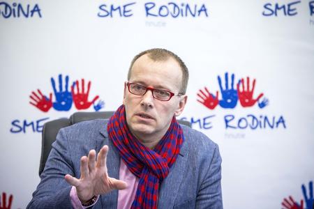 Kollár reportedly has gangland ties