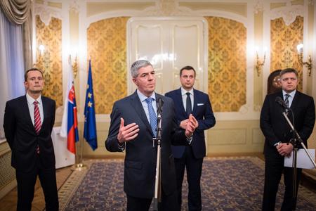 l-r: Radoslav Procházka, Béla Bugár, Andrej Danko, Robert Fico