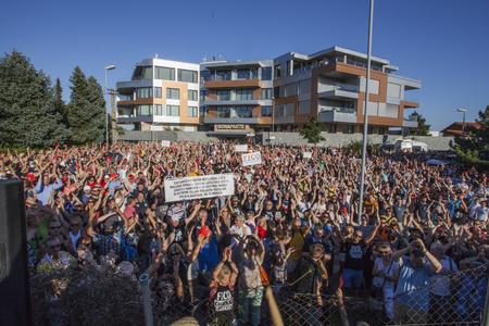 No active politicians at eighth Bonaparte protest