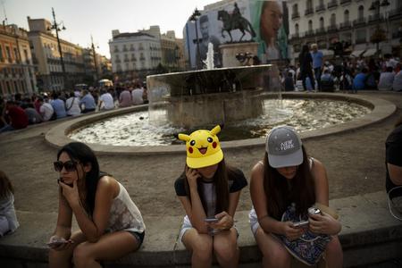 People all over the world meet together at joint hunts of Pokémon creatures.