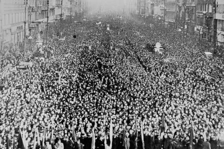 Historian: After 1948, Czechoslovakia was paralysed with fear