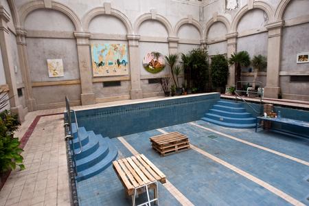Grӧssling still waits for reconstruction, as Petržalka swim centre opens