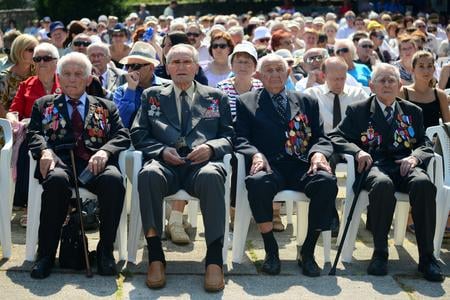 SNP veterans attended the ceremony marking its 72nd anniversary. 