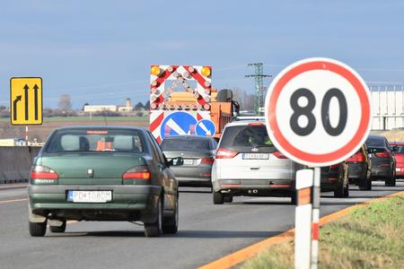 Speed is limited in the D1 highway section near Blatné (Senec area) due to construction works. 