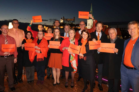 Diplomats wore orange in Bratislava to end violence against women