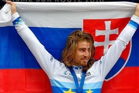 Sagan wins in Plumelec at the European Championship. 