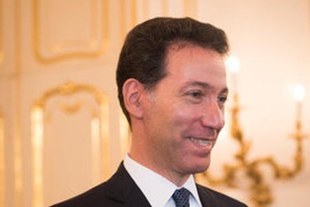 USA returns ambassador to Slovakia again