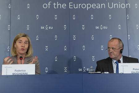 High Representative of the Union for Foreign Affairs and Security Policy Federica Mogherini and Slovak Defence Minister Peter Gajdoš