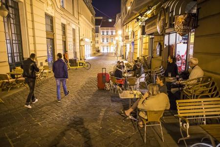 Opening hours in the Old Town will not change, for now
