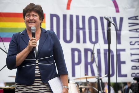 Ombudswoman Maria Patakyova addresses the Pride participants. 