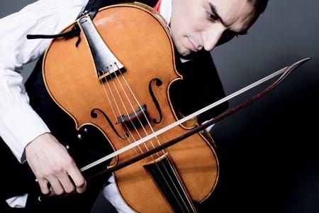 Sergey Malov - violoncello da spalla