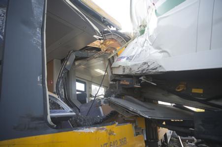 TRa accident in Veľký Meder cost life of trian driver.
