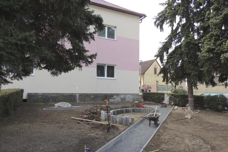 The renovation should be over at the end of the October.