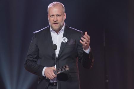 Peetr Bebjak receives the Sun in a Net award for The Line (the film got six prizes in total). 