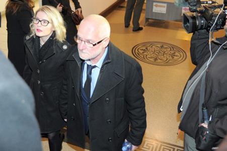Father sentenced for overheated child in car