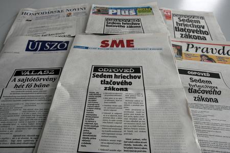 Politicians should not decide on media content