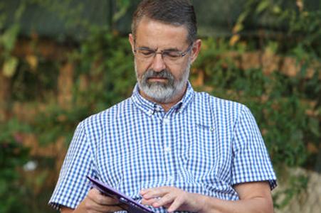 Candidate for Banská Bystrica governor Ivan Saktor, in an earlier election debate. 