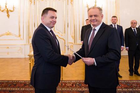 Kažimír appointed as new governor of Slovakia's central bank
