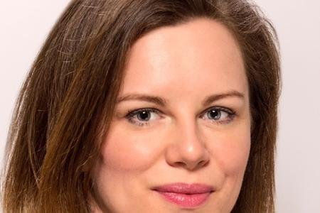 Less money and missing links await expats upon return