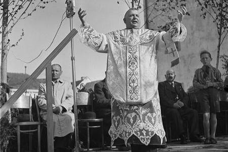 Jozef Tiso, a Catholic priest and president of the Slovak State during the Second World War, was sentenced to death on April 15, 1947. He died three days later. 
