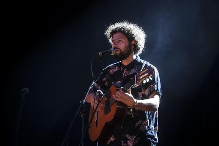 José González