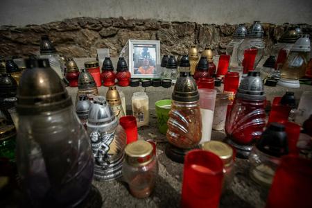 Many candles have been lit at the place where 38-year-old Štefan died.