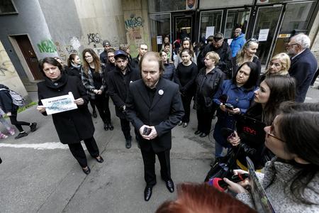 Teachers protest against current state in education by wearing black.