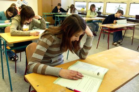 Students’ tests, illustrative stock photo