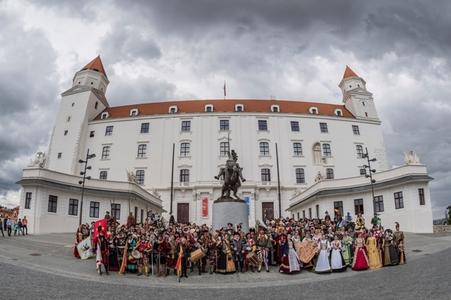 The commemorative coronation procession of Maximilian II, June 24, 2018, starting at Bratislava Castle.