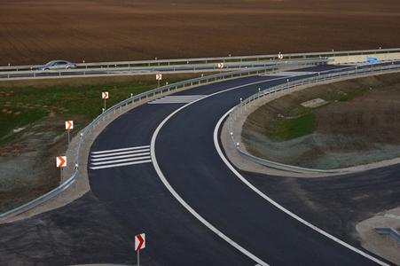 The opened section of Blatné highway junction, November 27, 2017. 