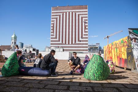 Art or barbarism? Hotel Kyjev turned into street-art