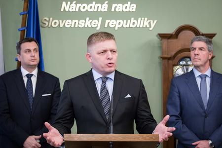 Coalition solves salary dispute