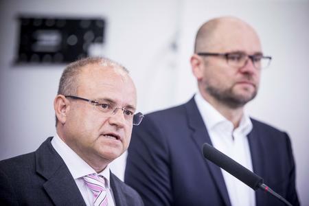 Mihál leaving SaS