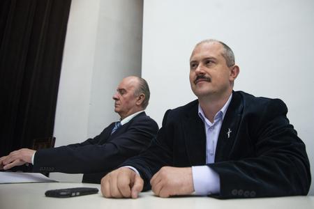 Court failed to dissolve far-right ĽSNS