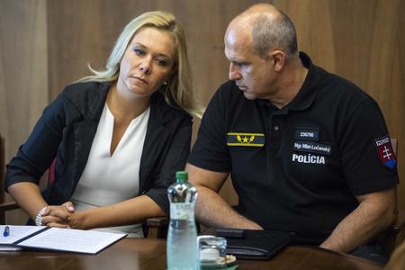 Interior minister divides investigation of Kuciak's murder
