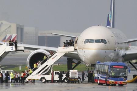 Drunken Slovak pilot pleads guilt