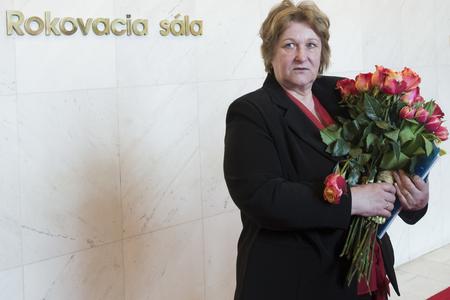 You don’t bring me flowers