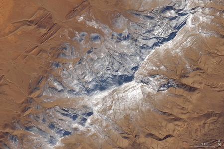 The snowfall in Sahara can be seen in this satellite picture. 
