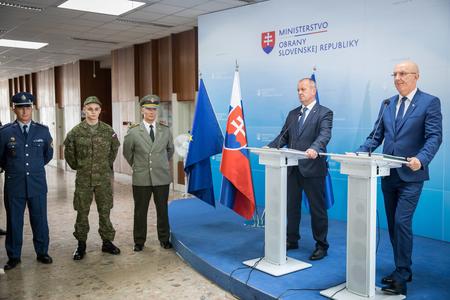 Defence Minister Peter Gajdoš (L) and Ministry General Secretary Ján Hoľko during a press briefing, August 28.