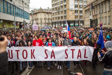 Government ignores anticorruption demands