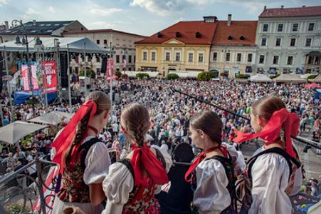 The first Slovak Day of Folk Costume was part of the Radvaň annual fair in Banská Bystrica, September 8.