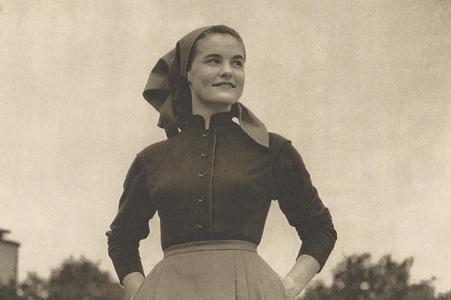 Clothes for a Farmer Woman, Móda – textil magazine, 1955