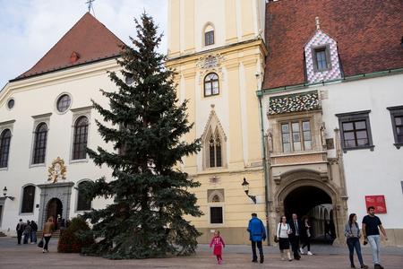 In spite of the warm weather, Bratislava gets its regular Christmas tree