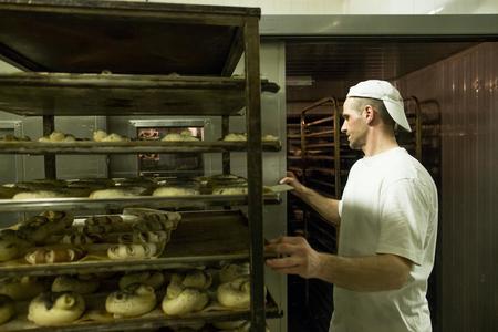 Surprise bakery audits possibly connected to Babiš