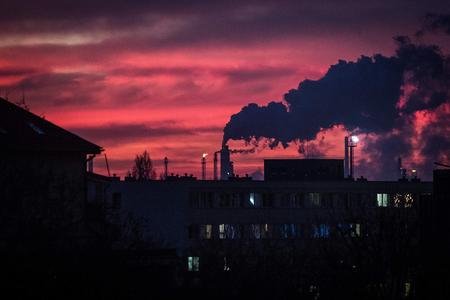 Slovnaft made record-high profit from cheap Russian oil, but its joy did not last long