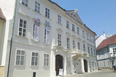 Mirbach Palace 