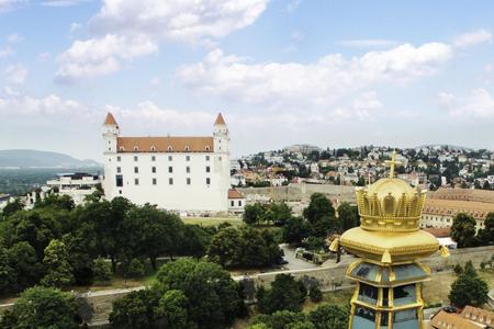 Bratislava travel guide: Lost in Bratislava? Impossible with this City Guide!
